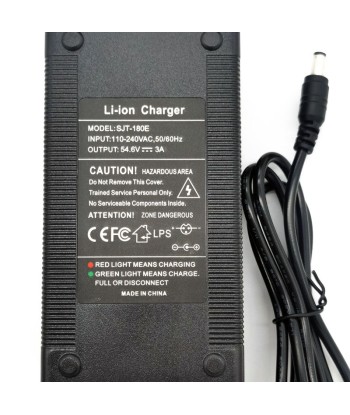 chargeur 54.6V pour batterie 48V 2A-3A DC ou a consommer sur place